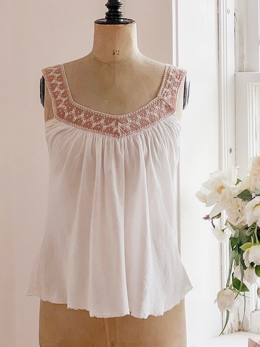 Vintage Camisole Top Powder Pink Embroidered Straps Size XS